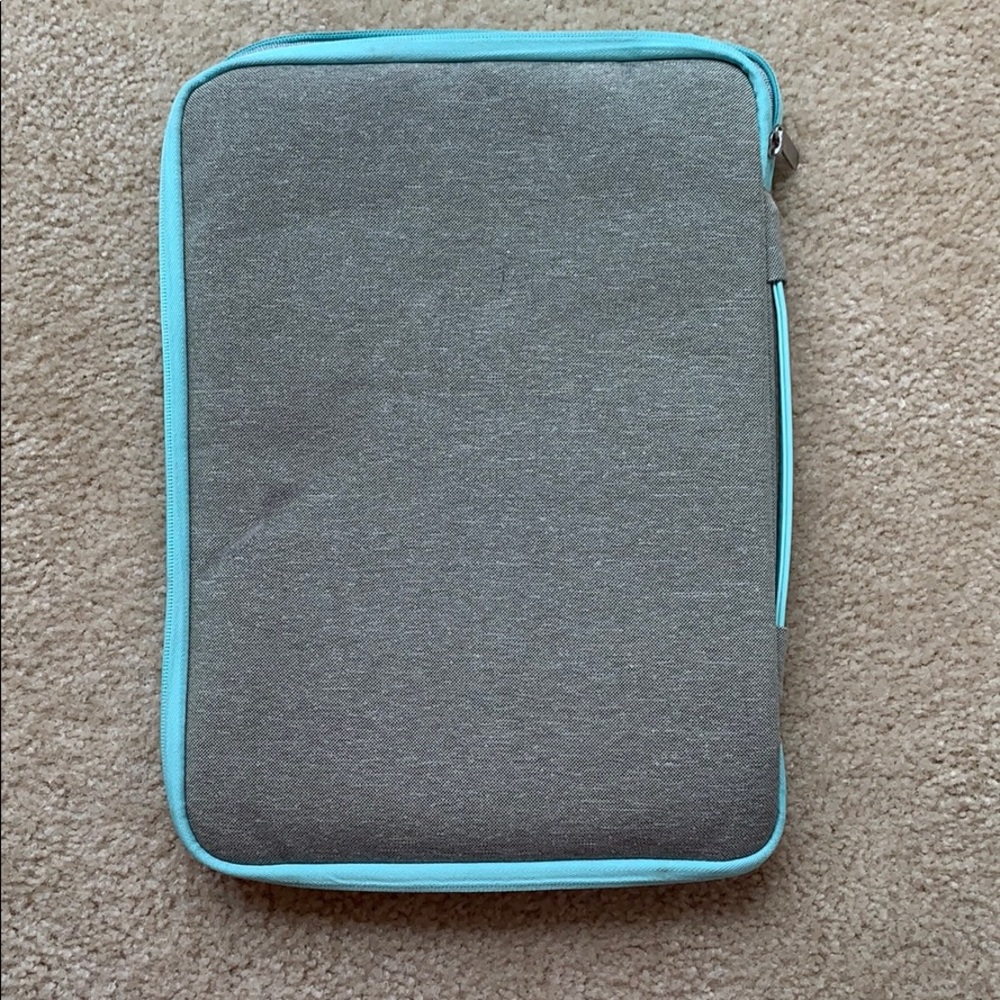 Laptop Case - Picture 4 of 4
